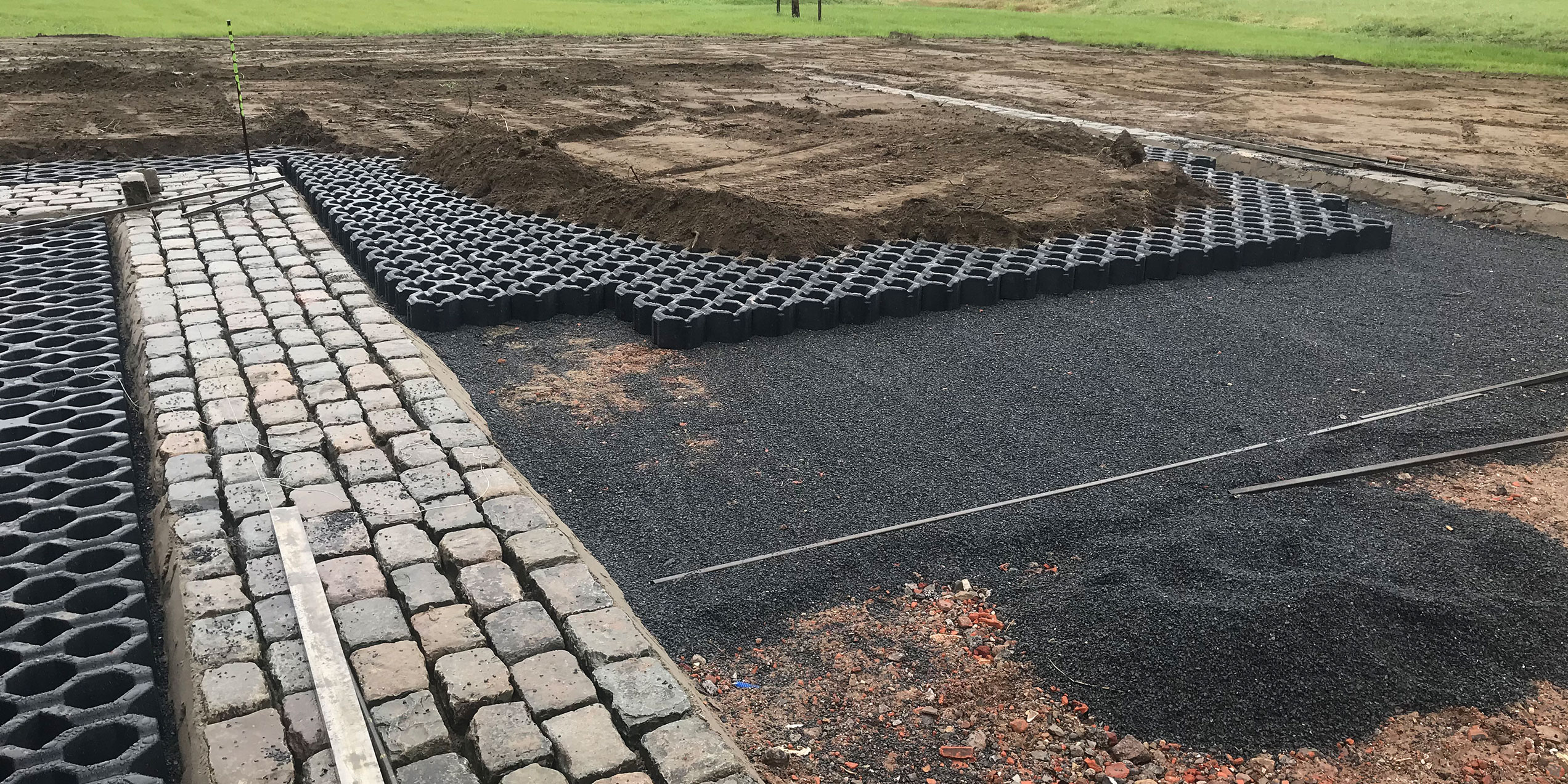 Soil being filled into CellTrack HD