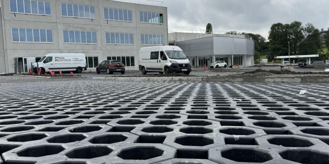A large car park made with CellTrack HD