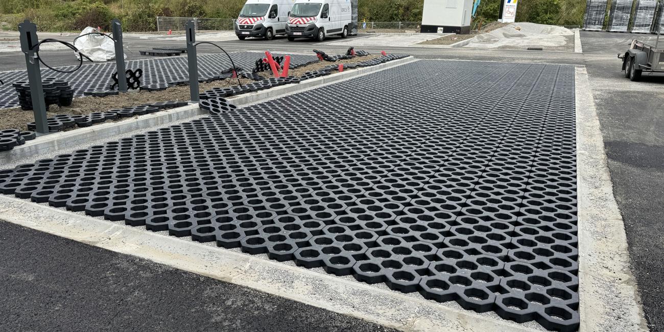 Car park bays made with CellTrack HD