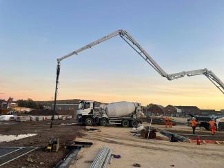 Newhall Road distribution centre under construction